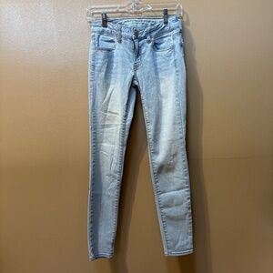 American Eagle Light Wash Jeggings Jeans Size 2
